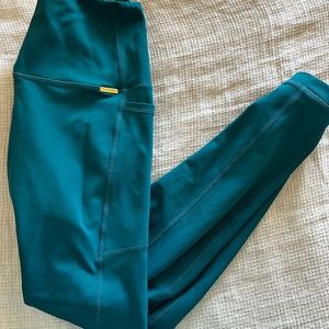 Cleo Harper Forte Legging